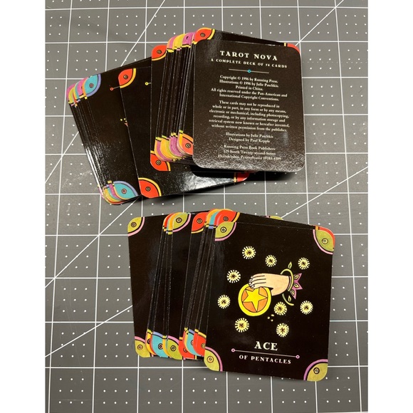 Fortune-Telling: Tarot Nova and Book of Palm Reading Set 1996 - Picture 9 of 9